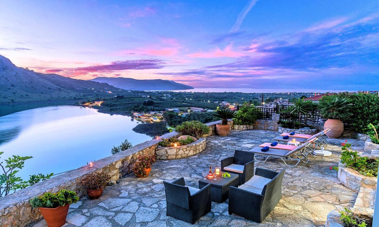 Du Lac Villas Kournas Exterior photo